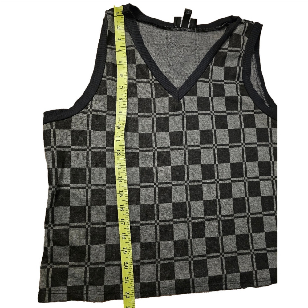 B-Wear Sleeveless V-Neck Sweater Vest Size XL - Picture 11 of 11